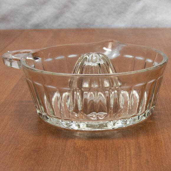 Vintage Orange Lemon Lime Clear Heavy Glass Juicer - Picture 1 of 7